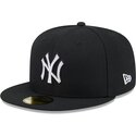 casquette-plate-noire-ajustee-59fifty-rhinestone-badge-new-york-yankees-mlb-new-era