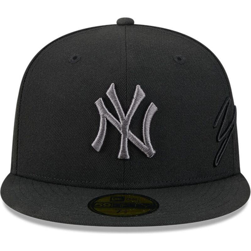 mutzen-flach-schwarz-angepasst-59fifty-side-script-der-new-york-yankees-mlb-von-new-era