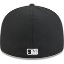 casquette-courbee-noire-ajustee-59fifty-pin-na-lifestyle-f1-chicago-white-sox-mlb-new-era