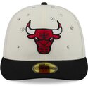 mutzen-gebogen-beige-angepasst-59fifty-beads-na-lifestyle-f1-der-chicago-bulls-nba-von-new-era