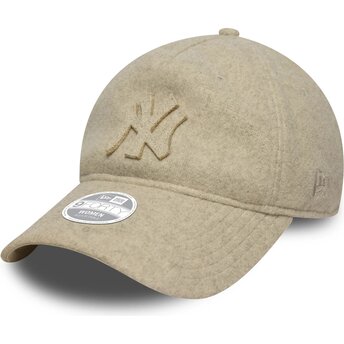 Casquette courbée beige ajustable avec logo beige 9TWENTY A Frame Melton Luxe New York Yankees MLB New Era