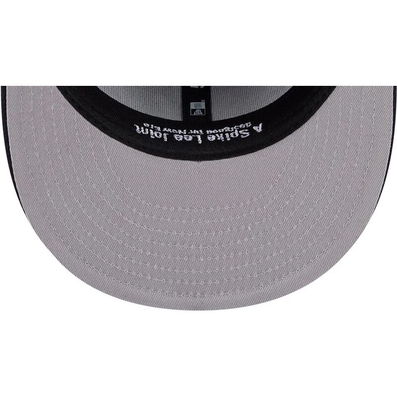 mutzen-flach-marineblau-angepasst-59fifty-spike-lee-patches-der-new-york-yankees-mlb-von-new-era mutzen-flach-marineblau-angepasst-59fifty-spike-lee-patches-der-new-york-yankees-mlb-von-new-era