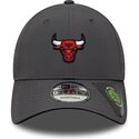 casquette-courbee-grise-ajustable-9forty-recycled-chicago-bulls-nba-new-era