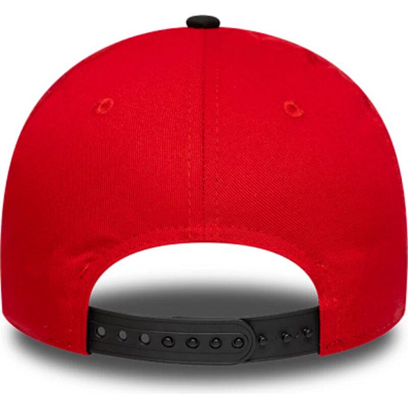casquette-courbee-rouge-et-noire-snapback-pour-enfant-9forty-team-stade-toulousain-top-14-new-era