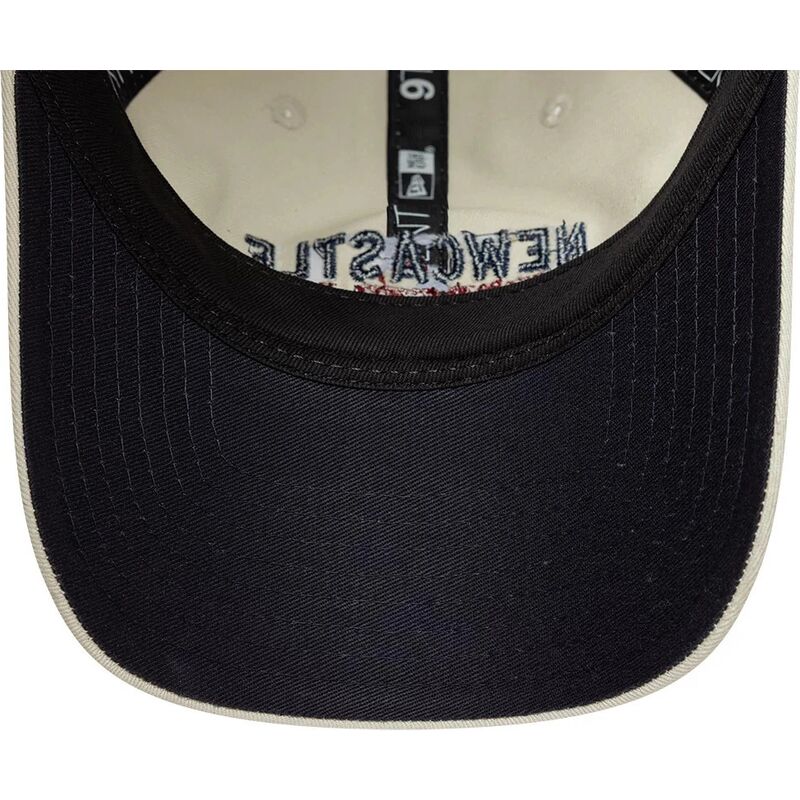 mutzen-gebogen-beige-verstellbares-band-9twenty-wordmark-howay-the-lads-der-newcastle-united-football-club-premier-league-von-ne mutzen-gebogen-beige-verstellbares-band-9twenty-wordmark-howay-the-lads-der-newcastle-united-football-club-premier-league-von-ne