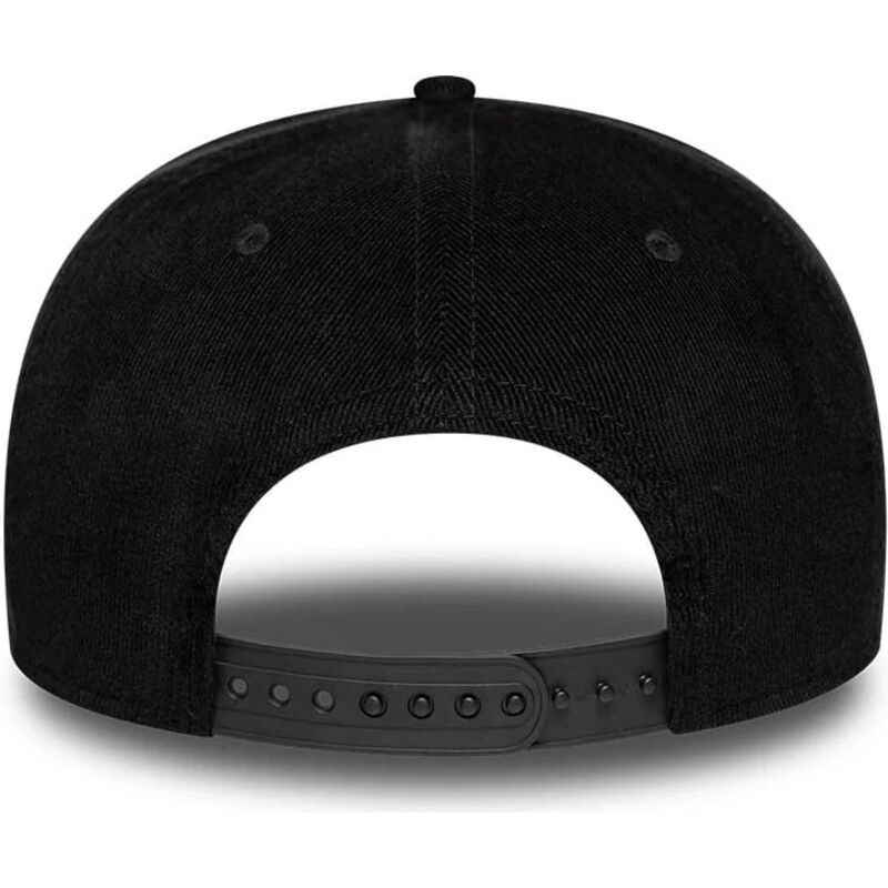 casquette-courbee-noire-et-rouge-snapback-9seventy-stretch-snap-contrast-visor-ducati-motor-motogp-new-era casquette-courbee-noire-et-rouge-snapback-9seventy-stretch-snap-contrast-visor-ducati-motor-motogp-new-era
