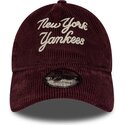 mutzen-gebogen-rot-verstellbares-band-9twenty-a-frame-cord-script-der-new-york-yankees-mlb-von-new-era