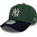 casquette-courbee-verte-et-bleue-marine-snapback-e-frame-suede-visor-new-york-yankees-mlb-new-era