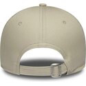 casquette-courbee-beige-ajustable-pour-femme-9forty-fruit-icon-strawberry-new-york-yankees-mlb-new-era