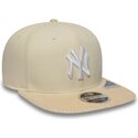 mutzen-flach-beige-snapback-9fifty-cord-visor-der-new-york-yankees-mlb-von-new-era