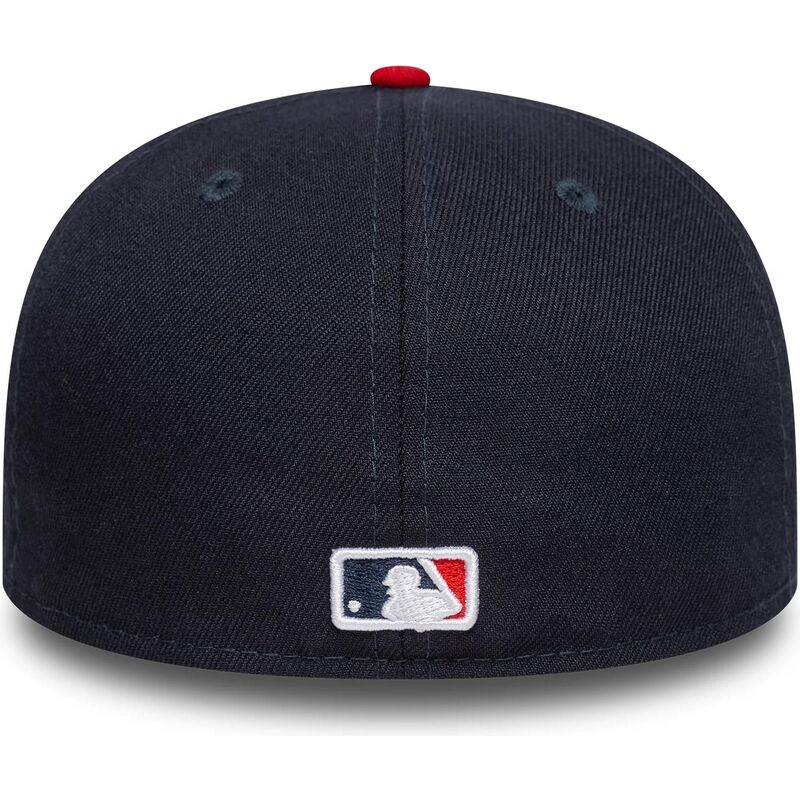 casquette-plate-bleue-marine-et-rouge-ajustee-59fifty-ac-perf-atlanta-braves-mlb-new-era