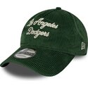 casquette-courbee-verte-ajustable-9twenty-a-frame-cord-script-los-angeles-dodgers-mlb-new-era