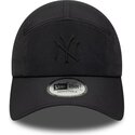 mutzen-gebogen-schwarz-snapback-runner-tech-midi-der-new-york-yankees-mlb-von-new-era