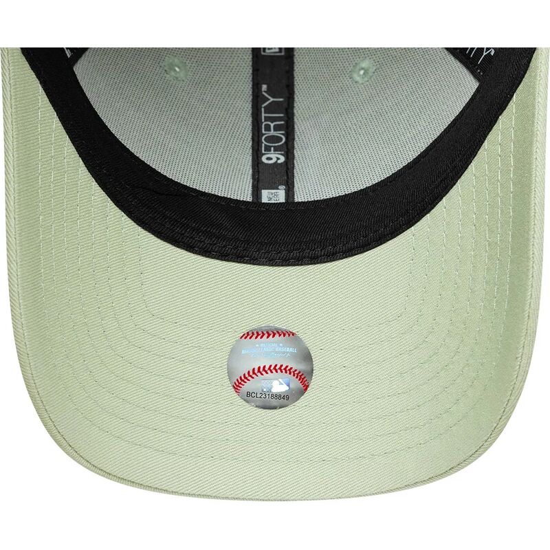 casquette-courbee-verte-claire-ajustable-9forty-league-ess-9forty-league-essential-los-angeles-dodgers-mlb-new-era