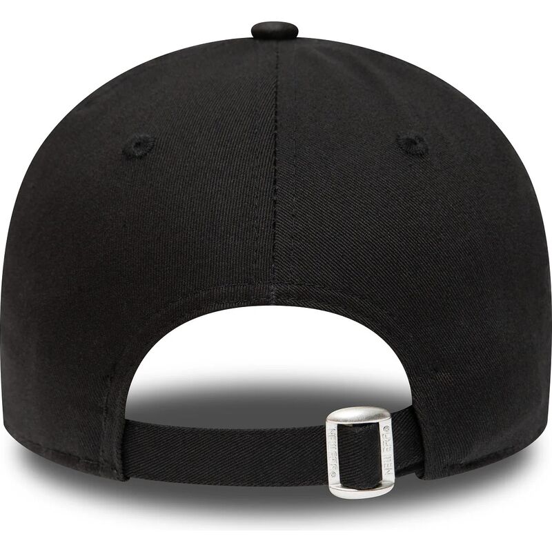 schwarze-verstellbare-curved-cap-mit-schwarzem-logo-9forty-league-essential-der-new-york-yankees-mlb-von-new-era schwarze-verstellbare-curved-cap-mit-schwarzem-logo-9forty-league-essential-der-new-york-yankees-mlb-von-new-era