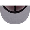mutzen-flach-rot-angepasst-59fifty-side-script-der-chicago-bulls-nba-von-new-era
