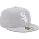 mutzen-flach-grau-angepasst-59fifty-side-script-der-chicago-white-sox-mlb-von-new-era