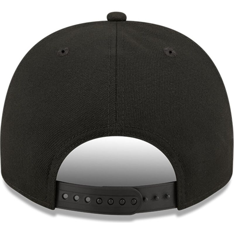 mutzen-gebogen-schwarz-snapback-9fifty-a-frame-precurved-skyline-der-chicago-bulls-nba-von-new-era