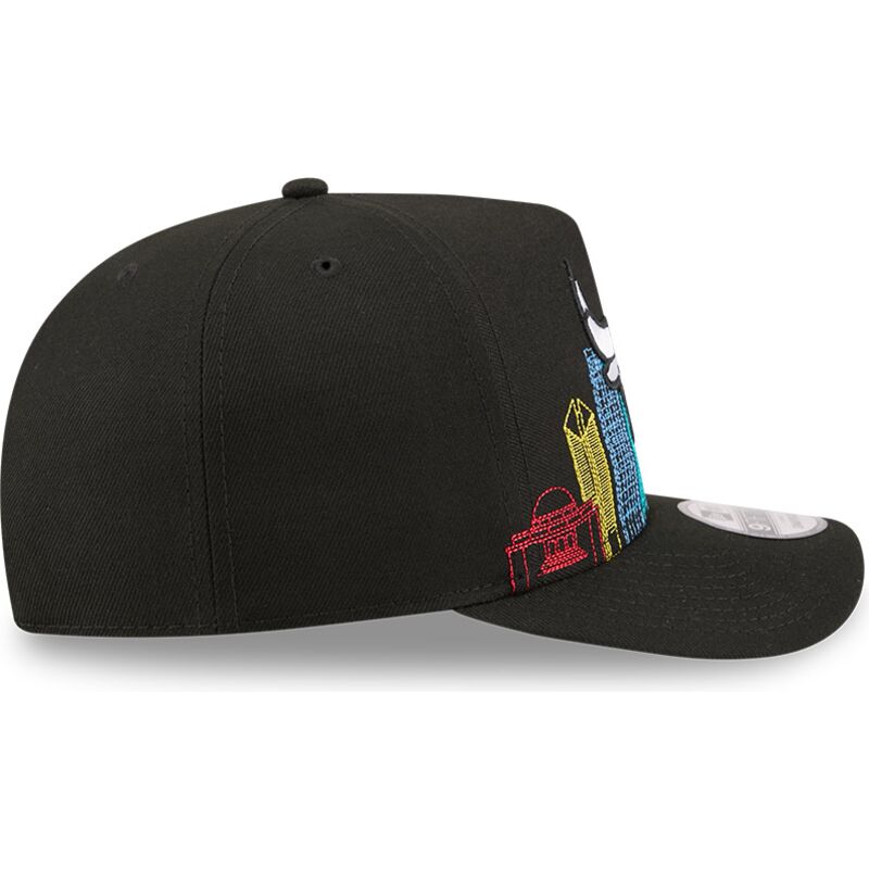 casquette-courbee-noire-snapback-9fifty-a-frame-precurved-skyline-chicago-bulls-nba-new-era