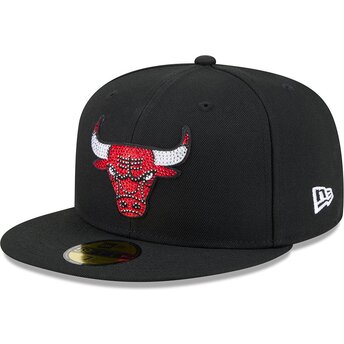 Mützen flach schwarz angepasst 59FIFTY Rhinestone Badge der Chicago Bulls NBA von New Era