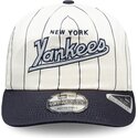mutzen-gebogen-marineblau-snapback-19twenty-pinstripe-der-new-york-yankees-mlb-von-new-era