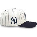 mutzen-gebogen-marineblau-snapback-19twenty-pinstripe-der-new-york-yankees-mlb-von-new-era