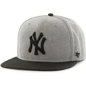 mutzen-flach-grau-snapback-der-new-york-yankees-mlb-von-47-brand