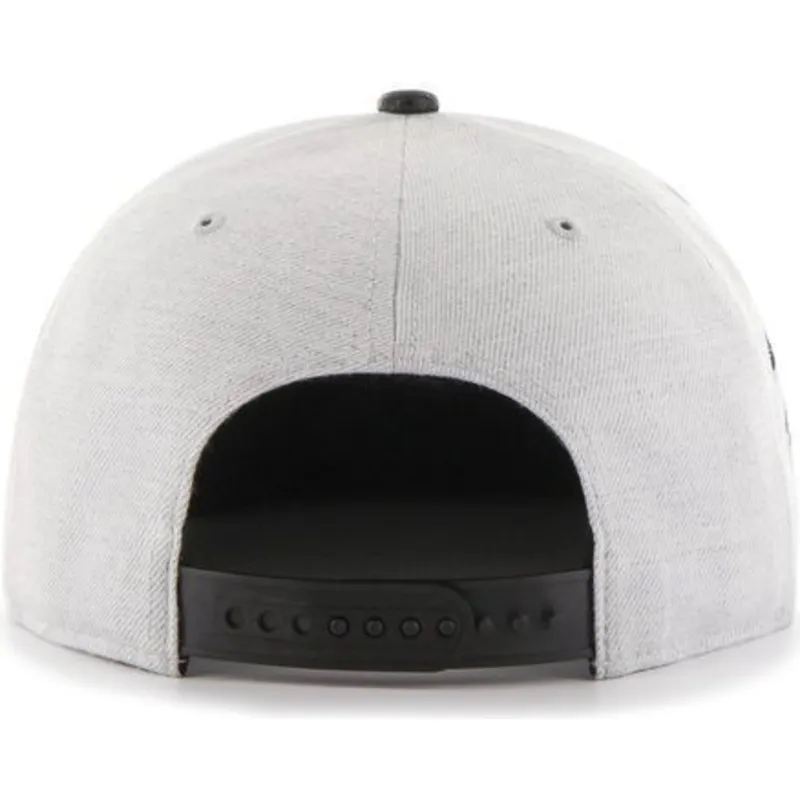 mutzen-flach-grau-snapback-lisa-lateral-der-new-york-yankees-mlb-von-47-brand