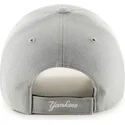 szara-czapka-z-daszkiem-new-york-yankees-mlb-od-47-brand