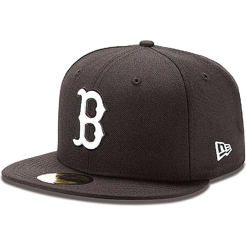 mutzen-flach-schwarz-angepasst-59fifty-essential-der-boston-red-sox-mlb-von-new-era